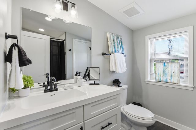 5210 Irving Avenue N, Minneapolis, MN 55430
