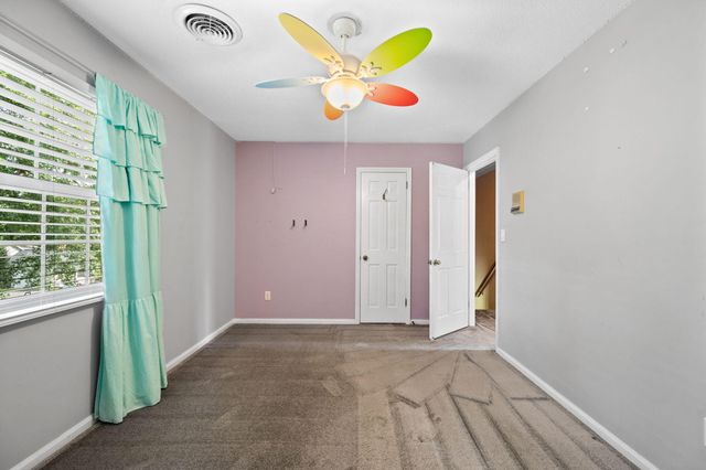817 Fox Chase Lane, Hixson, TN 37343