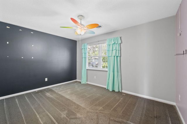 817 Fox Chase Lane, Hixson, TN 37343