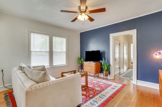 2529 Chicago Avenue, Fort Worth, TX 76103