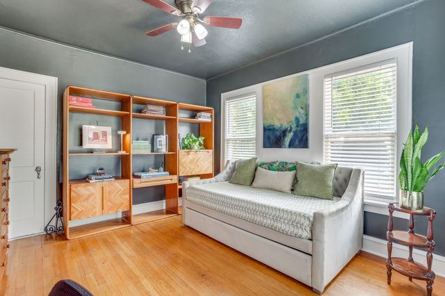 2529 Chicago Avenue, Fort Worth, TX 76103
