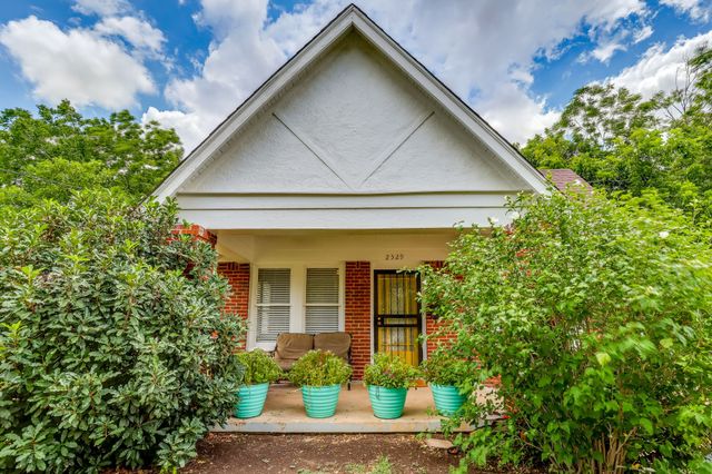 2529 Chicago Avenue, Fort Worth, TX 76103