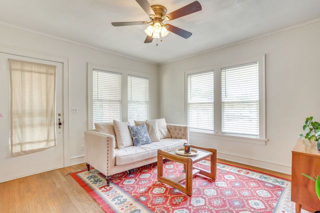 2529 Chicago Avenue, Fort Worth, TX 76103
