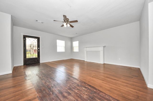 7504 Elm Street, Houston, TX 77023