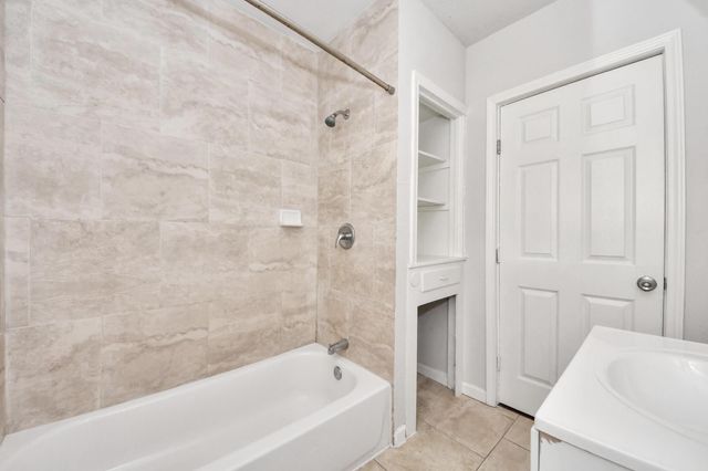 7504 Elm Street, Houston, TX 77023