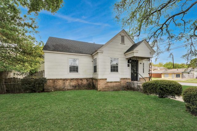 7504 Elm Street, Houston, TX 77023