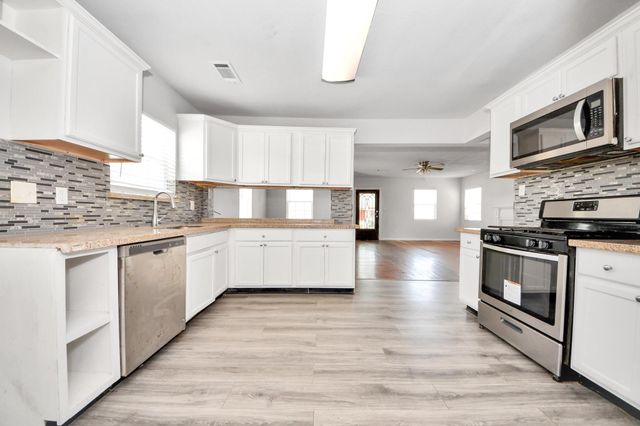 7504 Elm Street, Houston, TX 77023