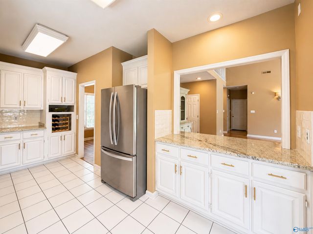 1509 Southampton Court, Decatur, AL 35601