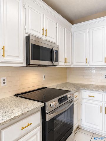 1509 Southampton Court, Decatur, AL 35601