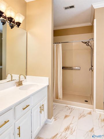 1509 Southampton Court, Decatur, AL 35601