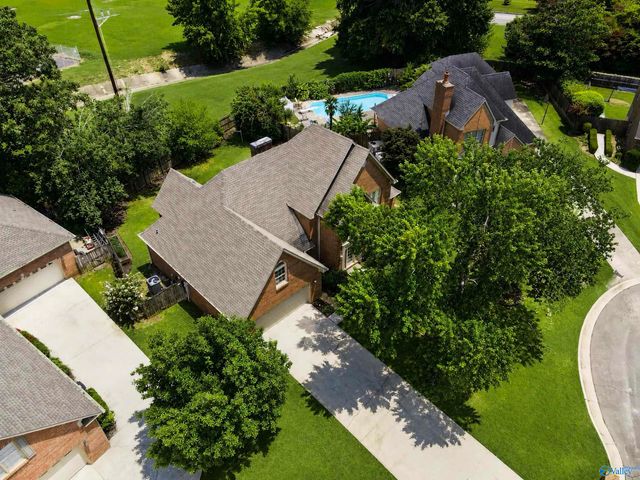 1509 Southampton Court, Decatur, AL 35601