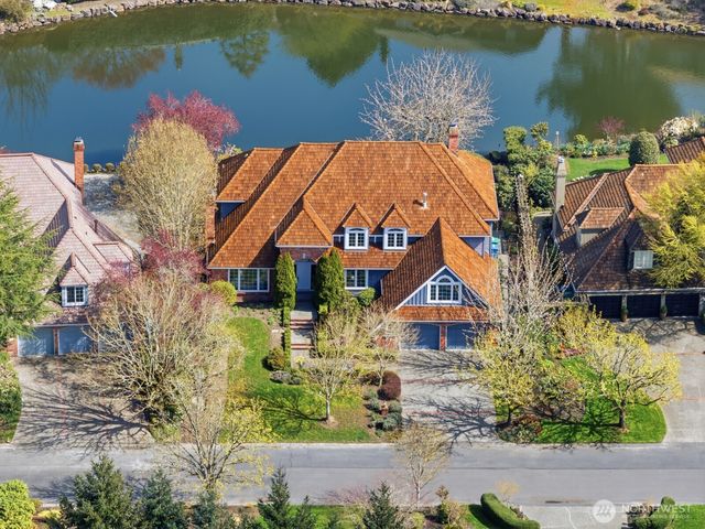 7830 80th Place SE, Mercer Island, WA 98040