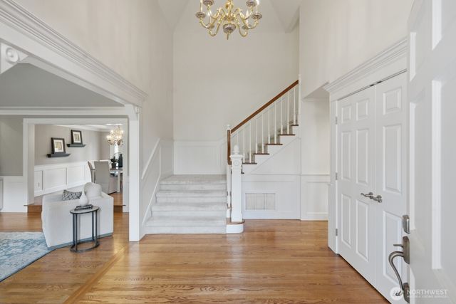 7830 80th Place SE, Mercer Island, WA 98040