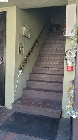 1908 38Th Ave, Oakland, CA 94601