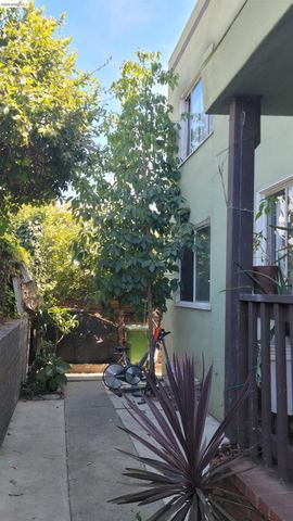 1908 38Th Ave, Oakland, CA 94601