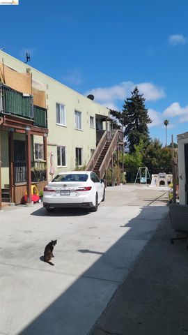 1908 38Th Ave, Oakland, CA 94601