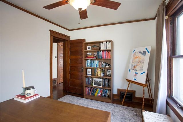 3915 Charlotte Street, Kansas City, MO 64110