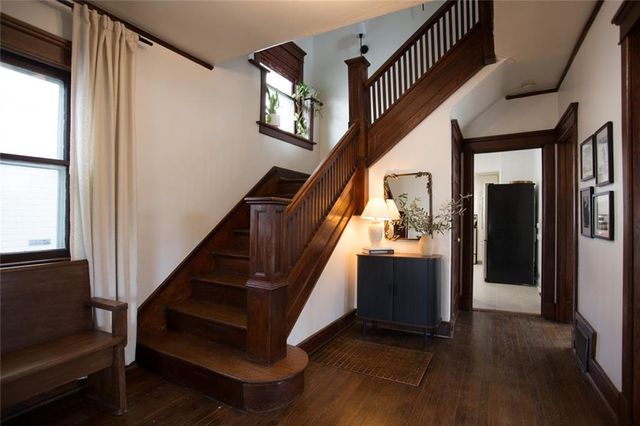 3915 Charlotte Street, Kansas City, MO 64110