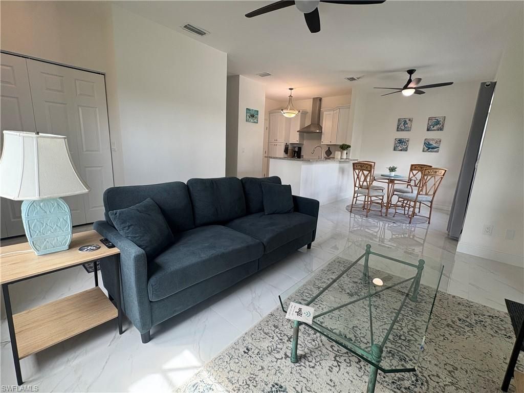 6101 Lake Front DR, FORT MYERS, FL 33908 — exterior