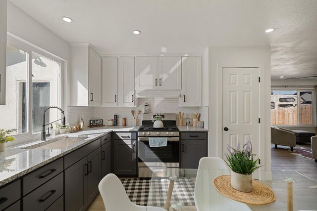 834 Del Monte Ct, Manteca, CA 95336