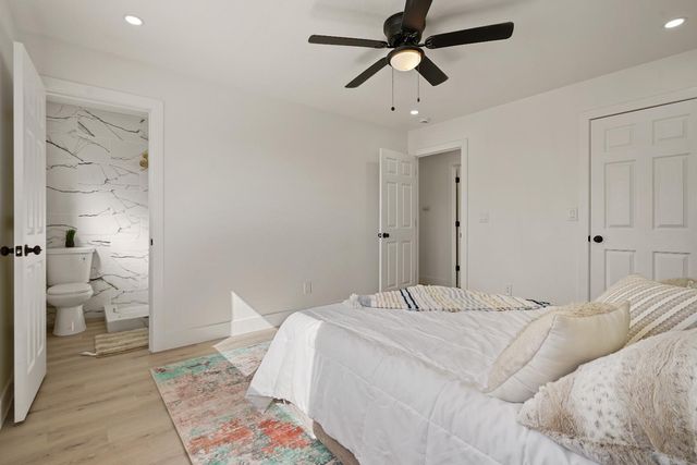 834 Del Monte Ct, Manteca, CA 95336