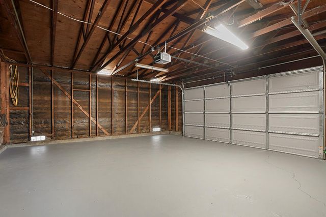 834 Del Monte Ct, Manteca, CA 95336