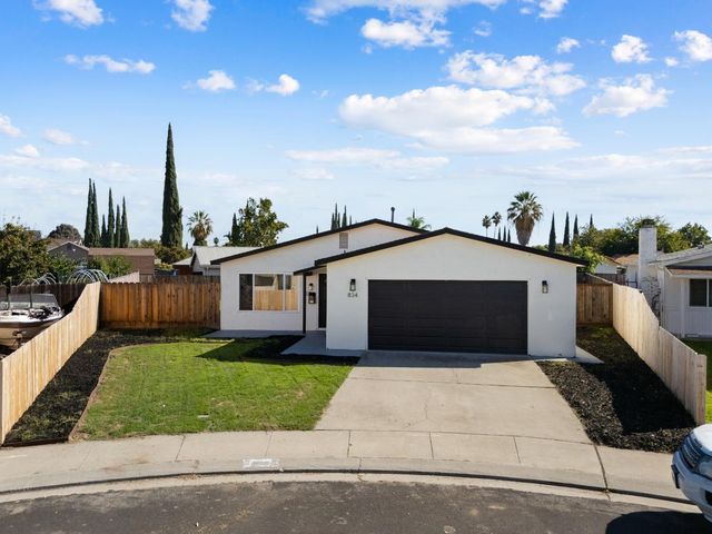834 Del Monte Ct, Manteca, CA 95336