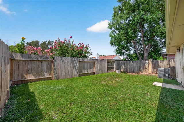 19923 Sycamore Valley Drive, Cypress, TX 77433