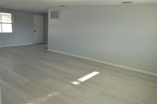 1134 FERNWOOD DRIVE, Holiday, FL 34690