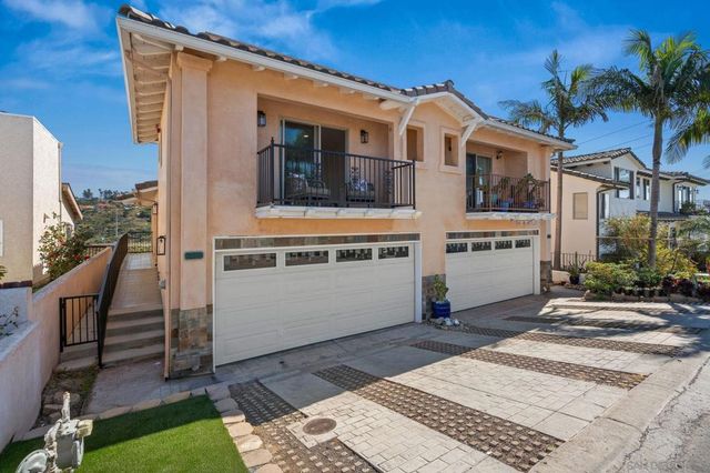 2483 Oxford Ave, Cardiff By The Sea, CA 92007