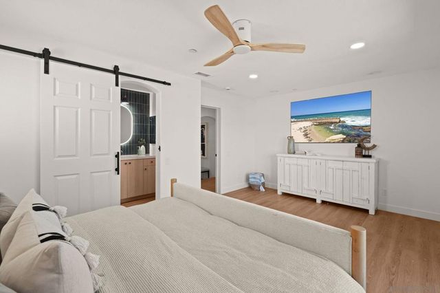 2483 Oxford Ave, Cardiff By The Sea, CA 92007