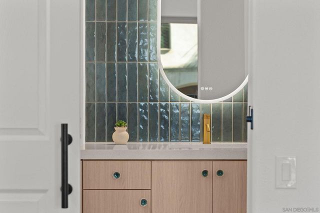 2483 Oxford Ave, Cardiff By The Sea, CA 92007