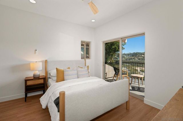 2483 Oxford Ave, Cardiff By The Sea, CA 92007