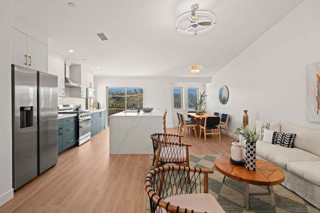 2483 Oxford Ave, Cardiff By The Sea, CA 92007