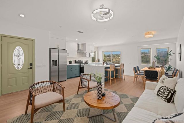 2483 Oxford Ave, Cardiff By The Sea, CA 92007