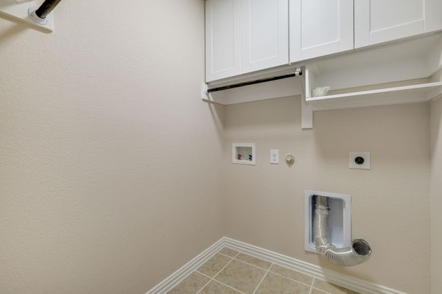 1898 Beachside Drive, Frisco, TX 75036