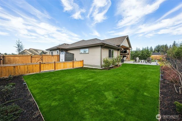 155 Mountain Crest Lane, Eatonville, WA 98328