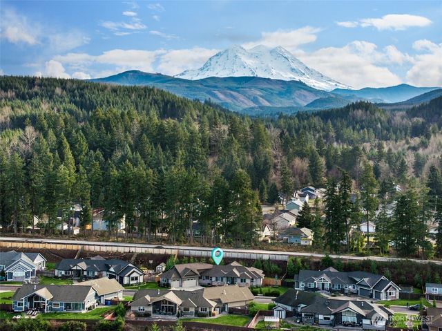 155 Mountain Crest Lane, Eatonville, WA 98328