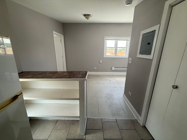 2349 N Lorel Avenue 3R, Chicago, IL 60639