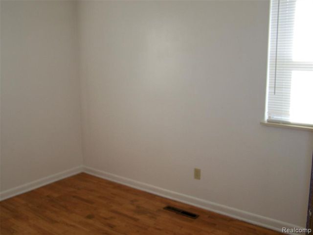 4923 Alpha Way, Flint, MI 48506