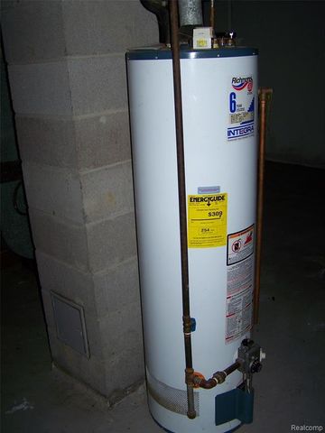 4923 Alpha Way, Flint, MI 48506