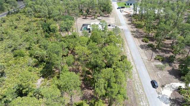 15 Wells AVE, Lehigh Acres, FL 33936
