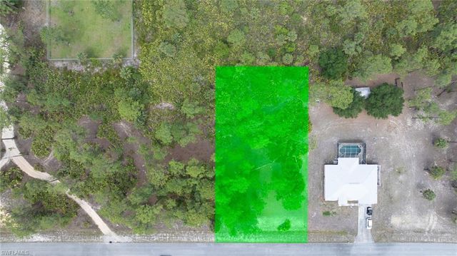 15 Wells AVE, Lehigh Acres, FL 33936