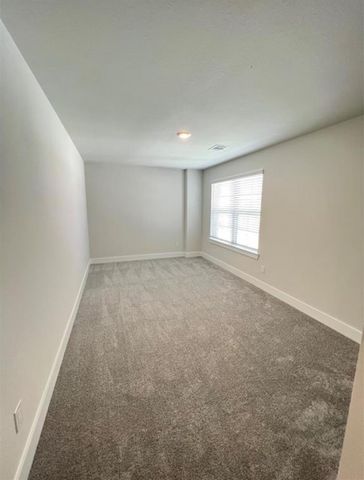 17697 Tree Of Heaven Drive, Conroe, TX 77385