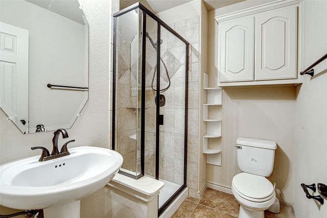 4808 King Harbor Court, Grand Prairie, TX 75052