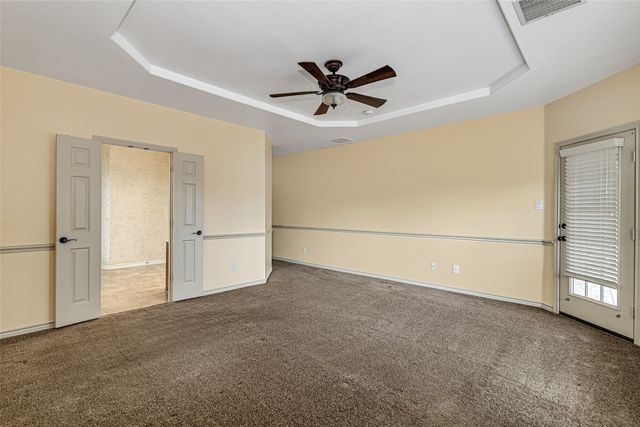 4808 King Harbor Court, Grand Prairie, TX 75052