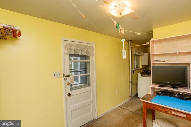 136 WALLACE DR, Warminster, PA 18974