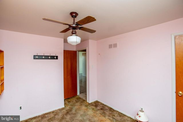 136 WALLACE DR, Warminster, PA 18974
