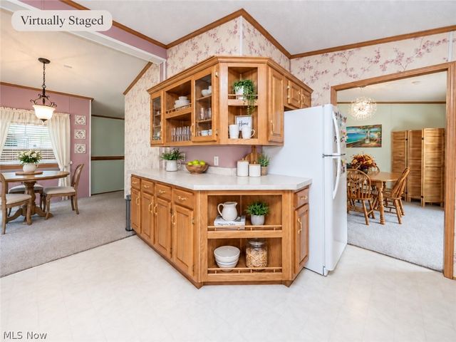 78 Periwinkle Drive, Olmsted Twp, OH 44138