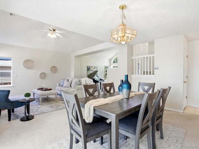 10237 Song Sparrow Ln, Highlands Ranch, CO 80129
